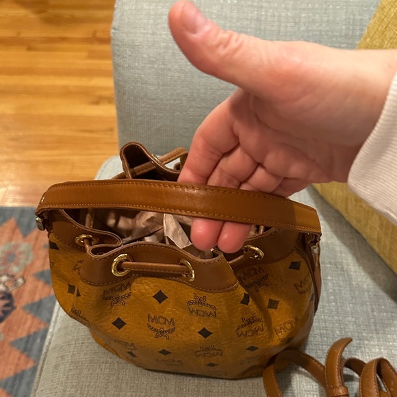 MCM Tan Leather Shoulder Bag - Picture 7 of 9